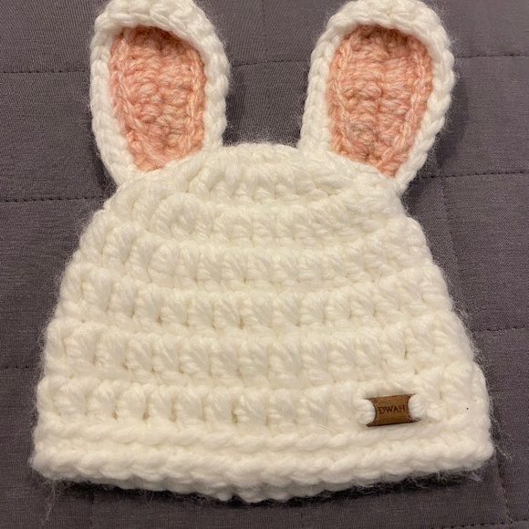Baby 3-6M Easter Bunny Knit Hat - Picture 1 of 2
